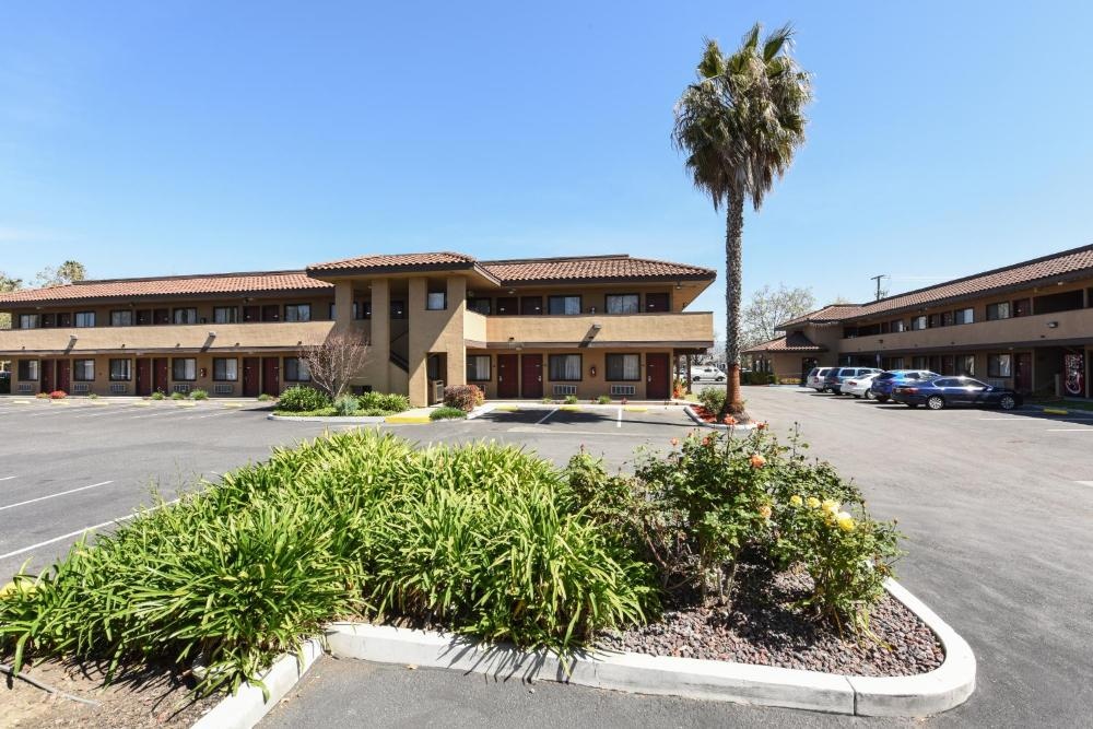 Queen Room with Two Queen Beds - Disability Access