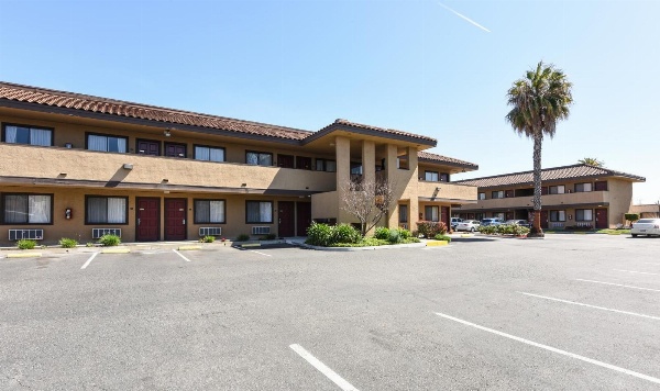 Signature Inn San Jose image 4